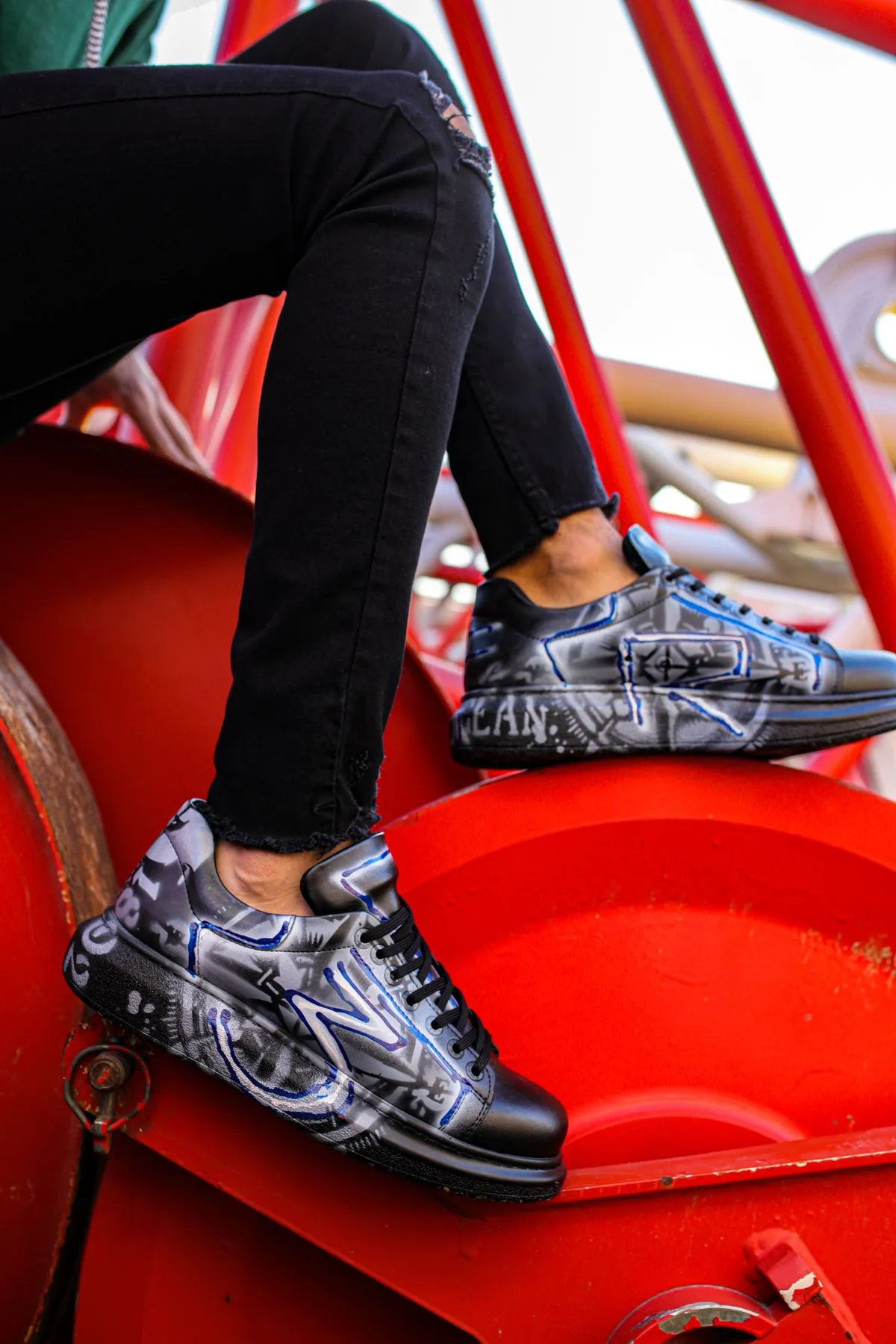 Sneakerjeans Graffiti Sneaker CH480